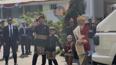 HUT ke-80 RI: Gibran dan Selvi Tampilkan Pesona Adat dalam Upacara Kemerdekaan
