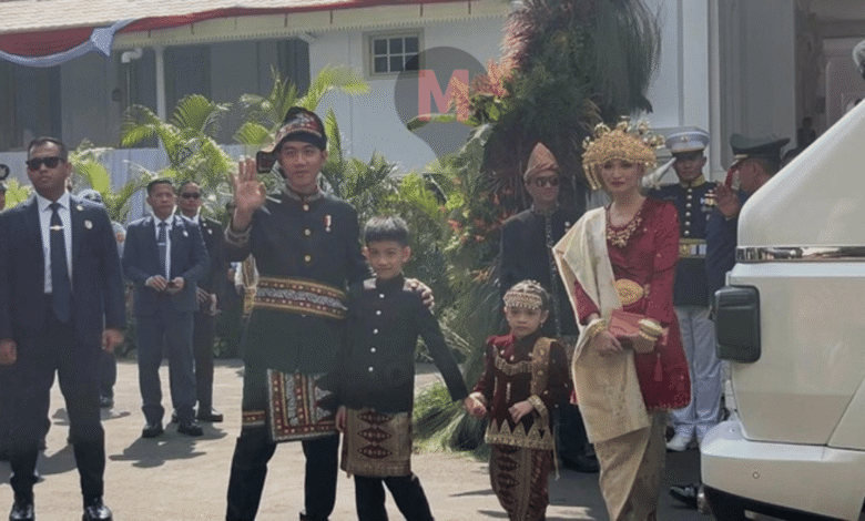 HUT ke-80 RI: Gibran dan Selvi Tampilkan Pesona Adat dalam Upacara Kemerdekaan