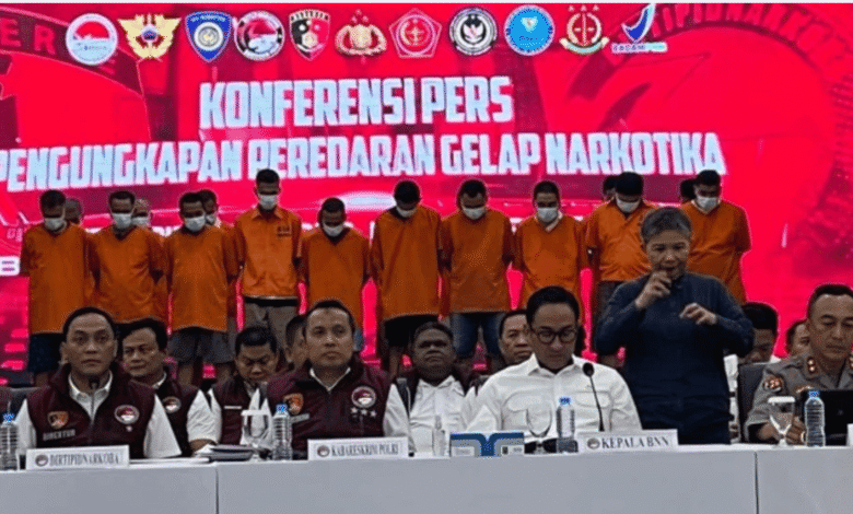 Potret Penangkapan Tersangka Kasus Narkoba